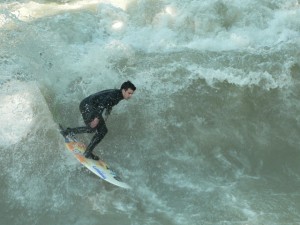 steve ratzisberger eisbach muenchen fluss munich river surf