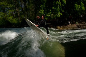 Steve-Ratzisberger-Eisbach-München